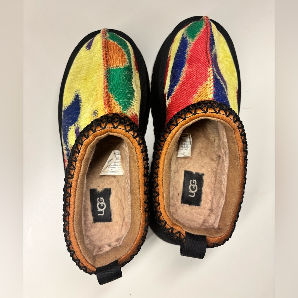 UGG Tazz Pridepop Platform Slippers